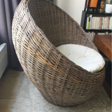 Fauteuil rond tressé en rotin