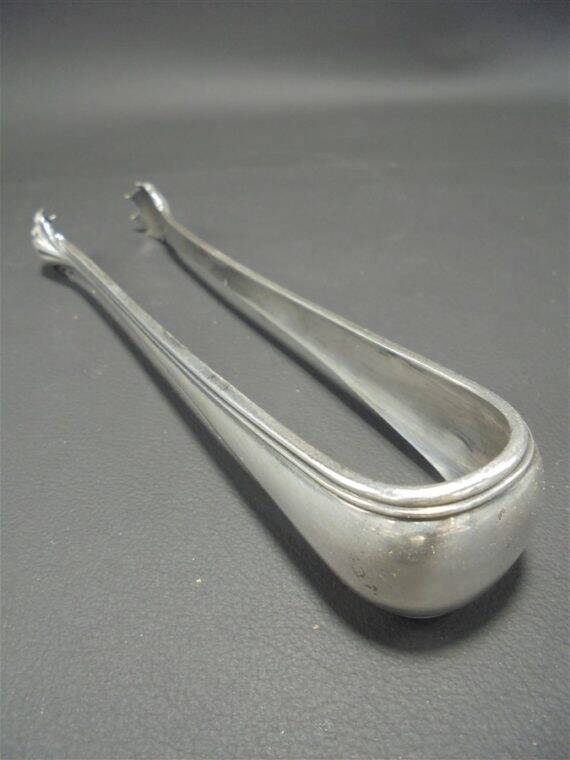 Sugar tongs