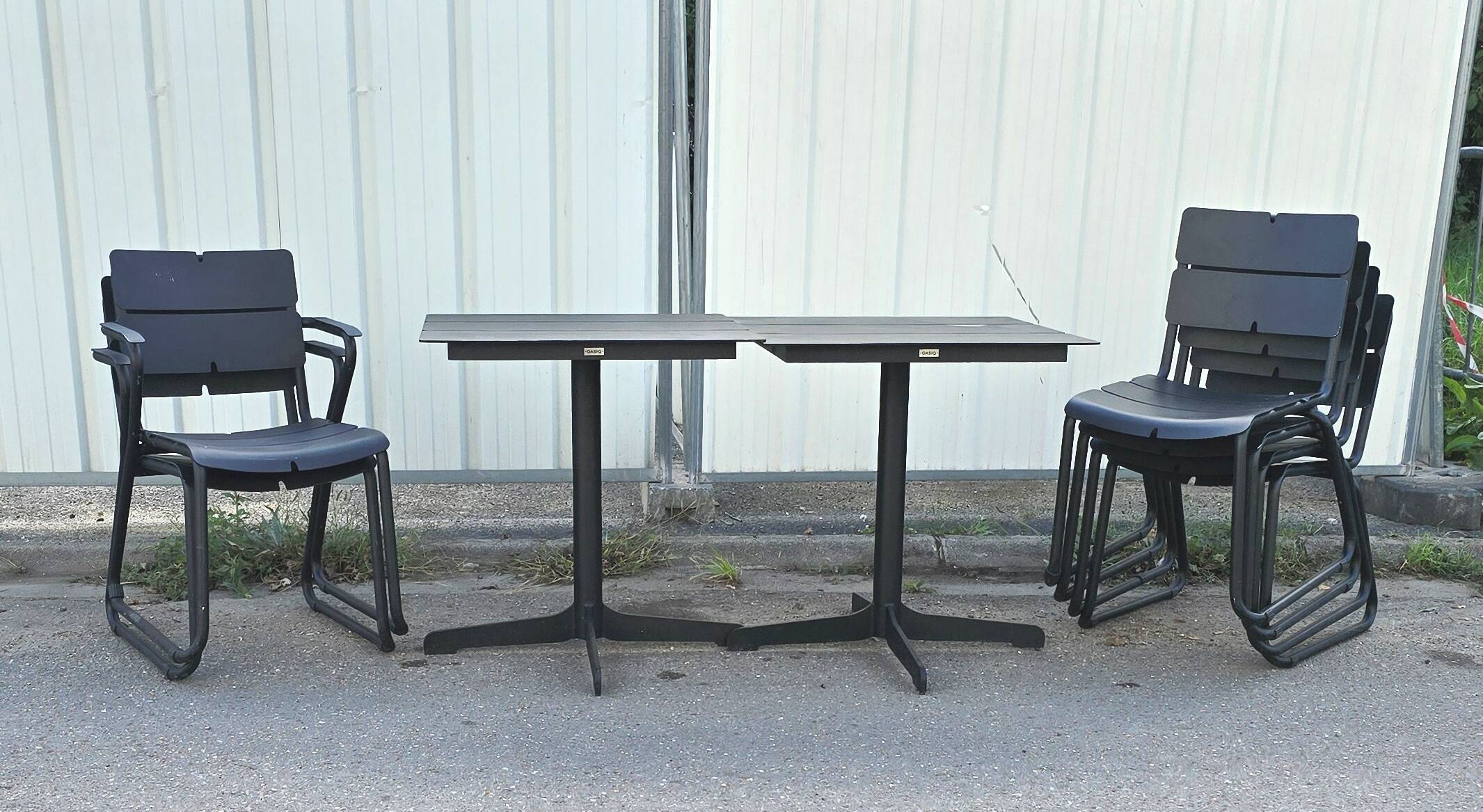 Cereu garden set, Oasiq