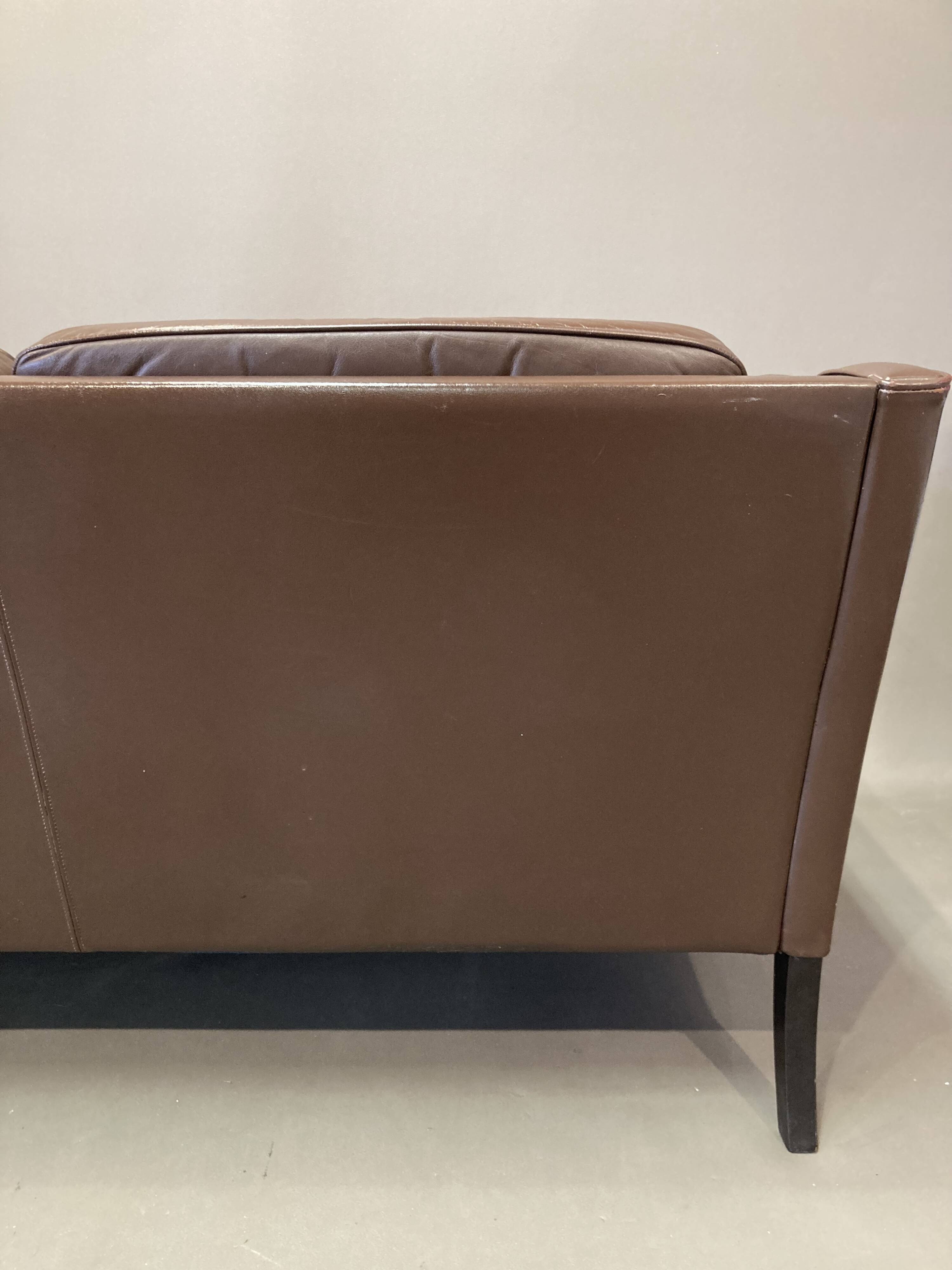 Scandinavian design 3-seater leather sofa.