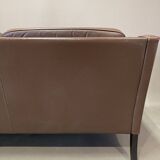 Scandinavian design 3-seater leather sofa.