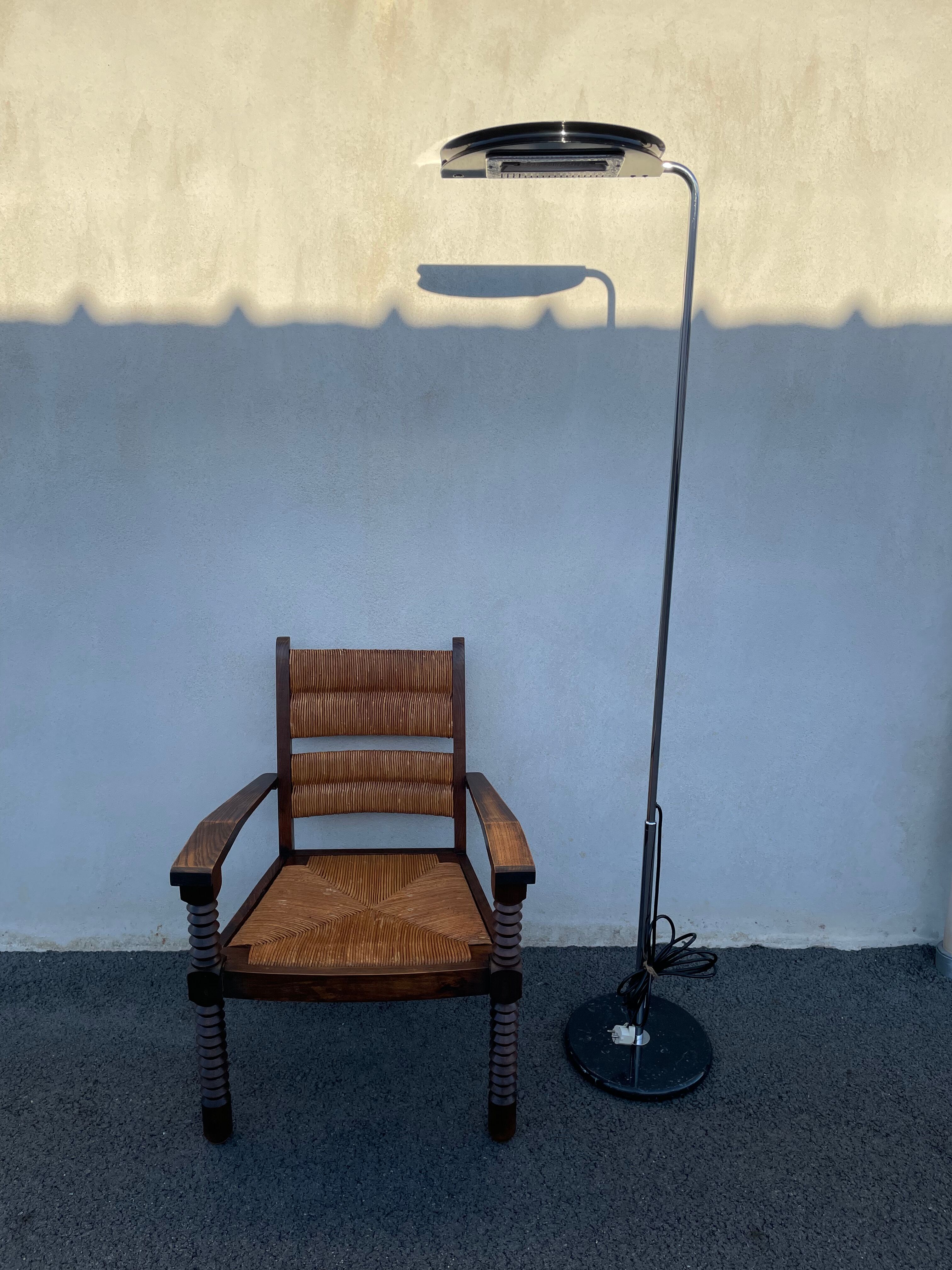 Vintage armchair in straw and brutalist wood