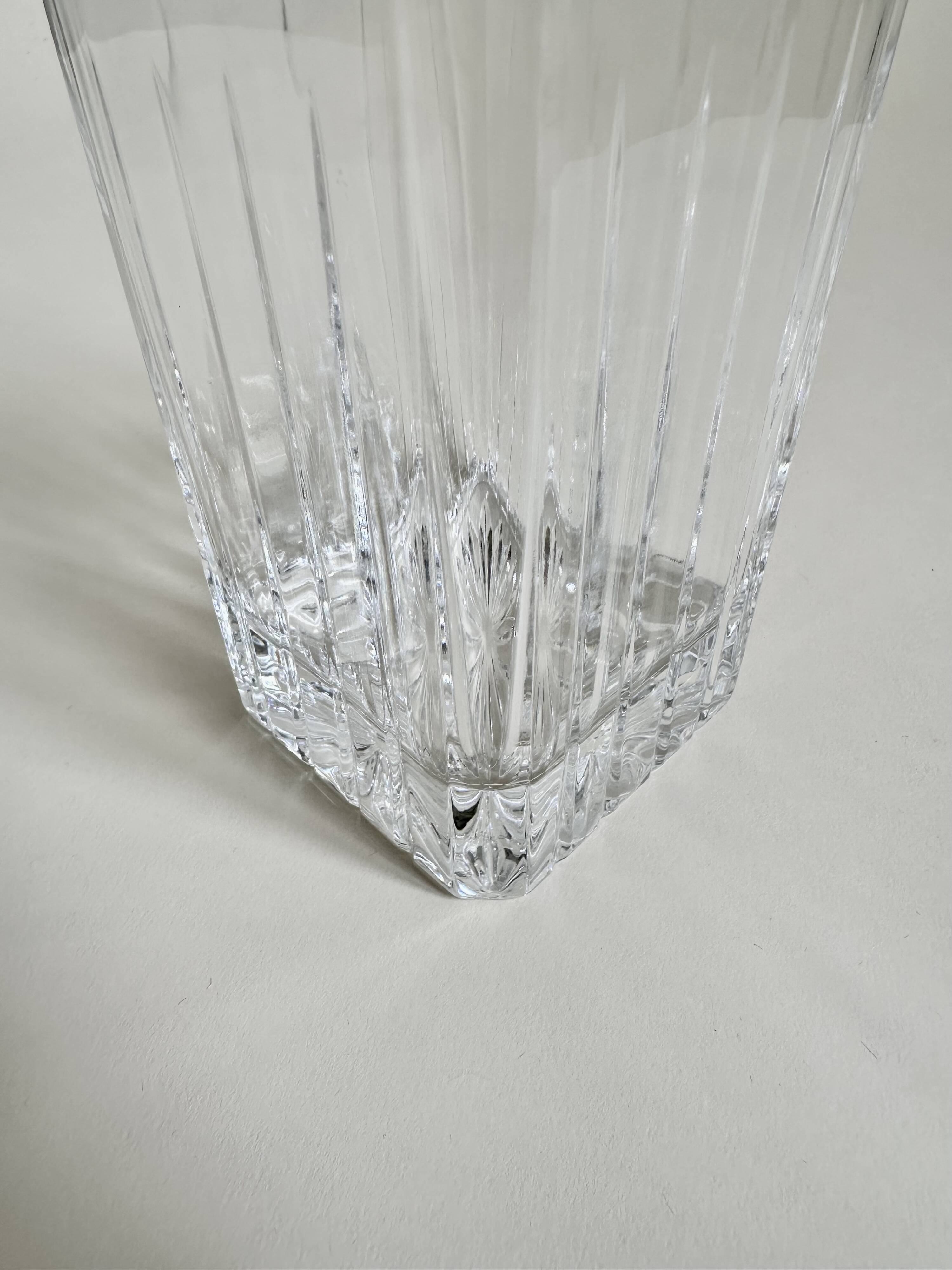 Thick glass whisky carafe