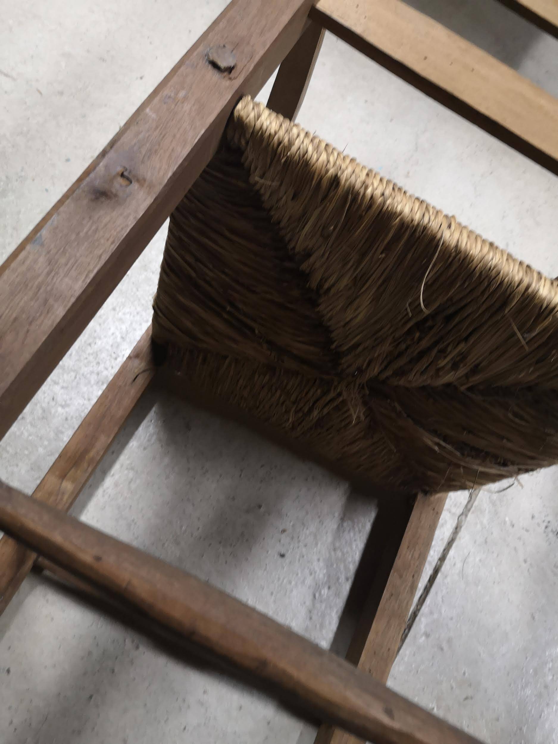 Pair of antique wooden straw-seated armchairs - Authentic country style