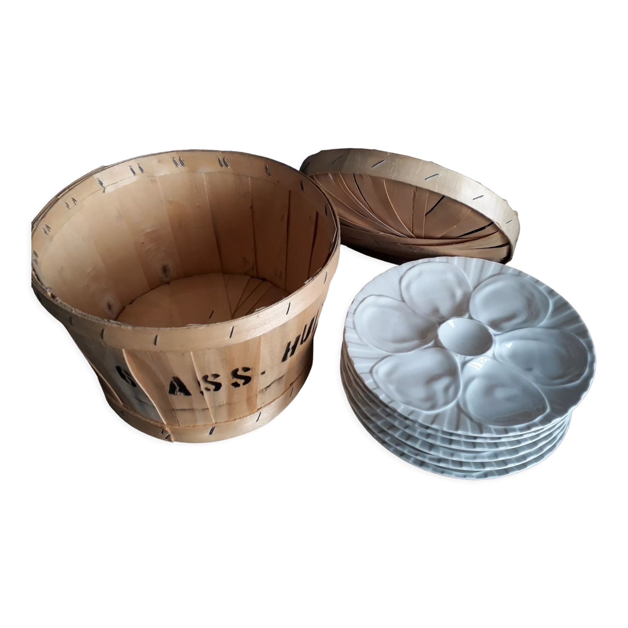 6 Pillivuyt 'Vendôme' model oyster plates