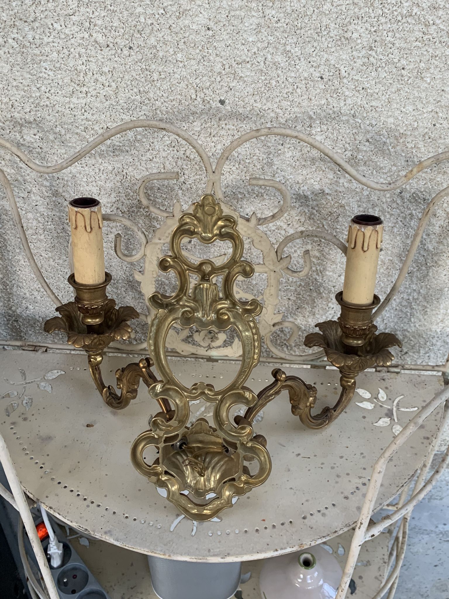 Wall lamp in gilded bronze style Louis XV baroque vintage