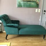 Art-deco rest bed