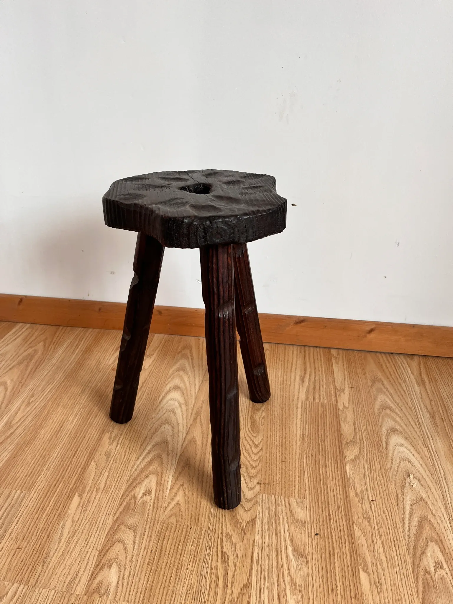 Vintage tripod stool