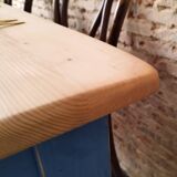 Farm table