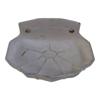 Enamelled cast iron soap holder