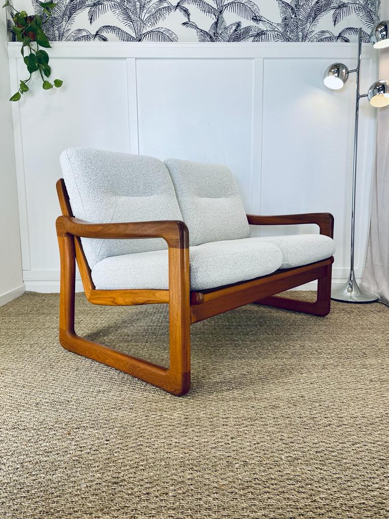 Danish bench seat year 70 reupholstered