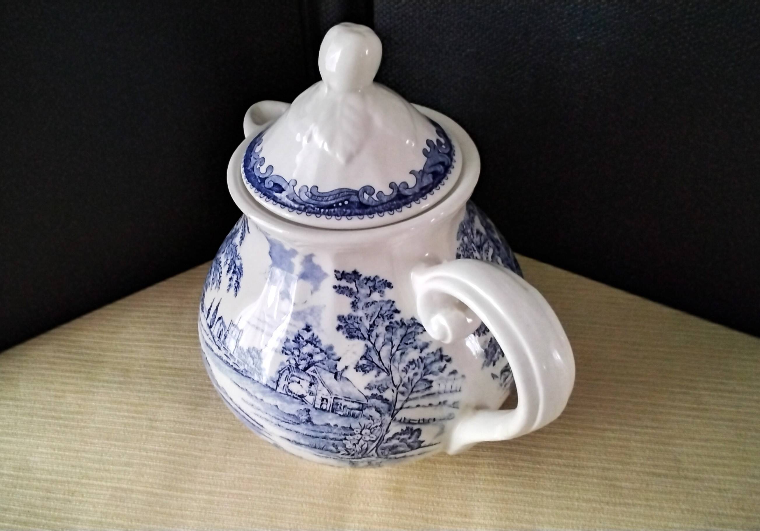 Lunéville earthenware teapot Model "English Style"