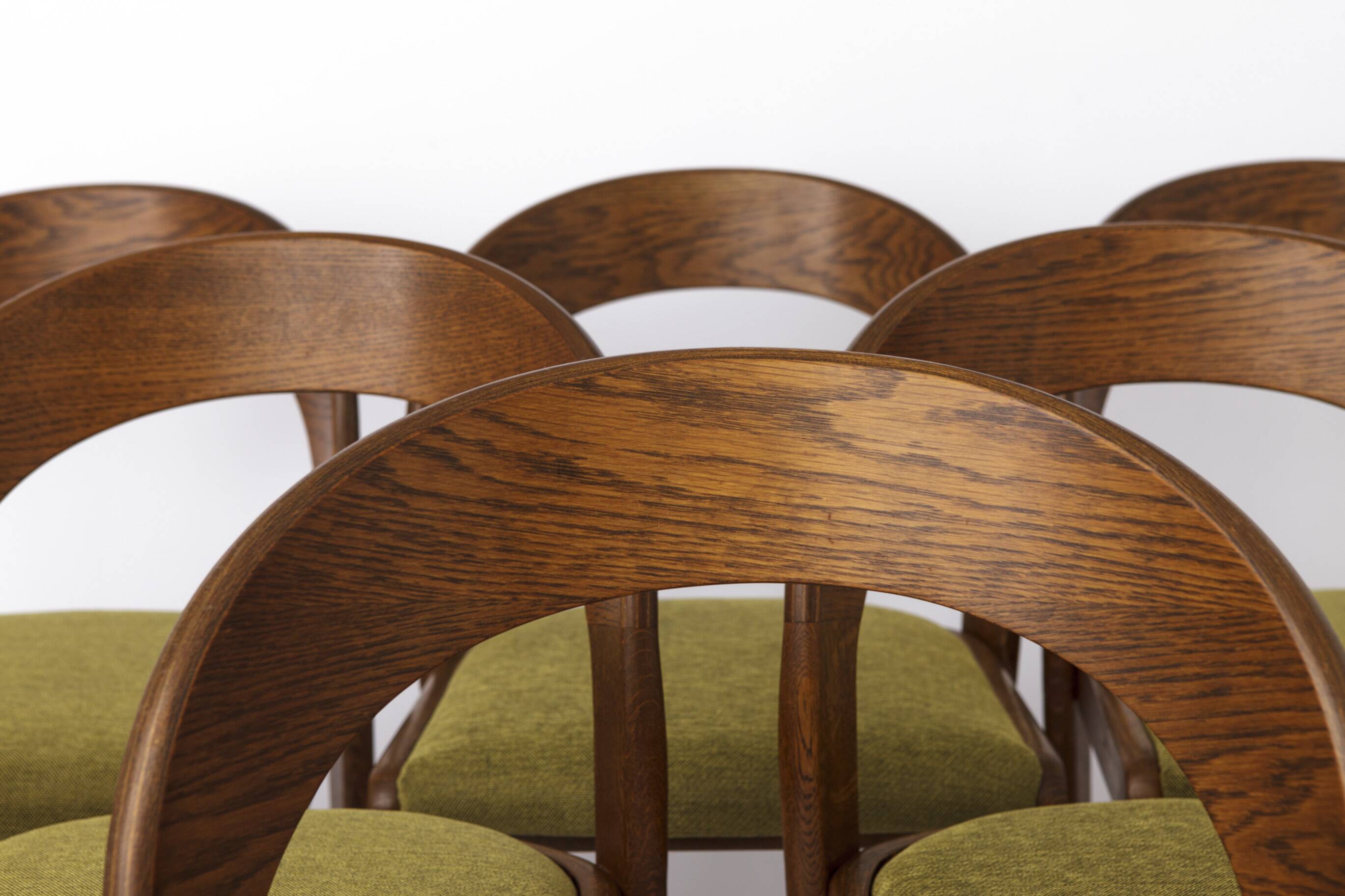 Set of 6 Mid Century Dining Chairs, Baumann Gondola Chairs 1970s, Oak Wood