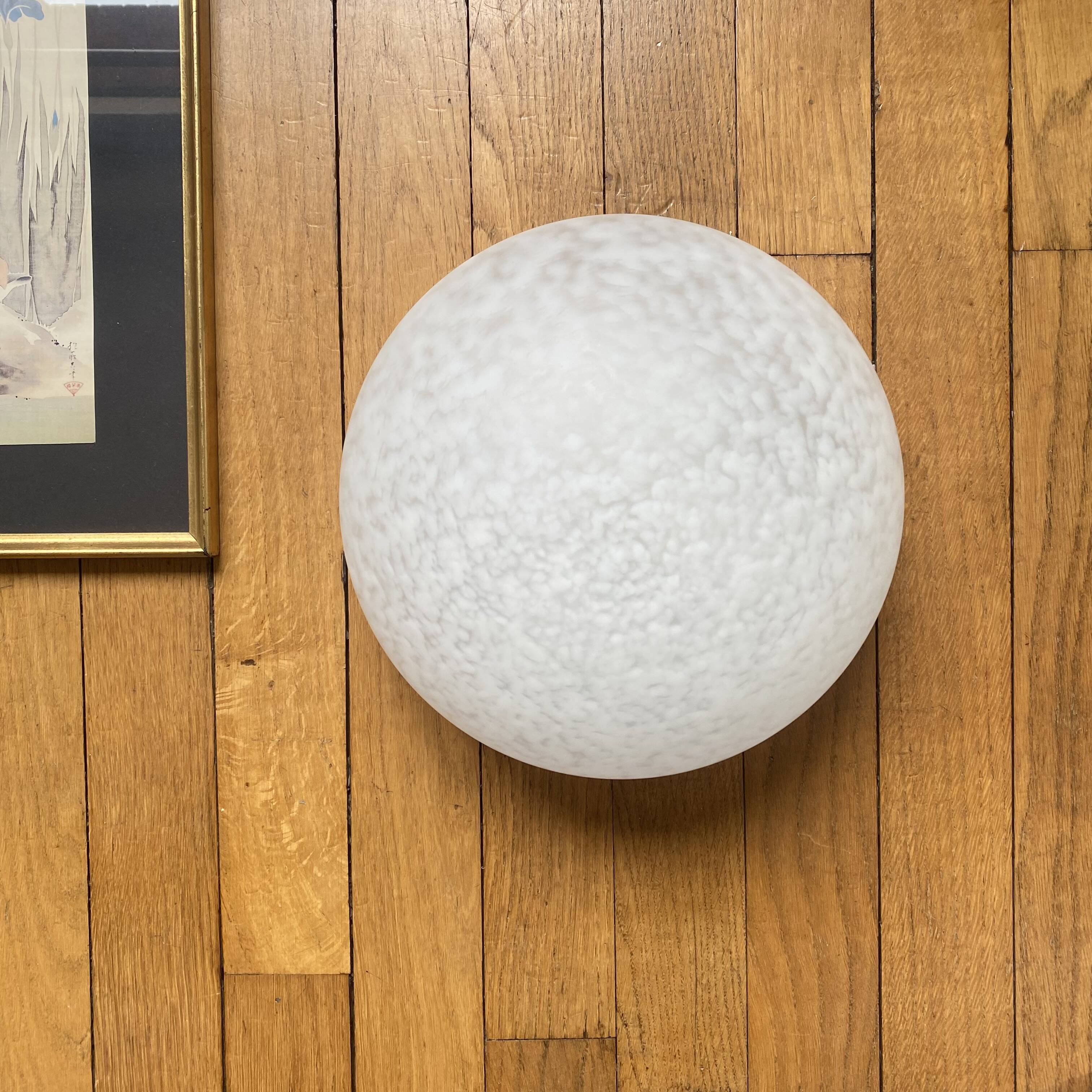 Ceiling light or wall sconce in white speckled glass Clichy 25 cm