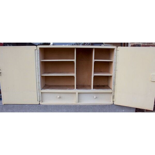 White wooden cabinet