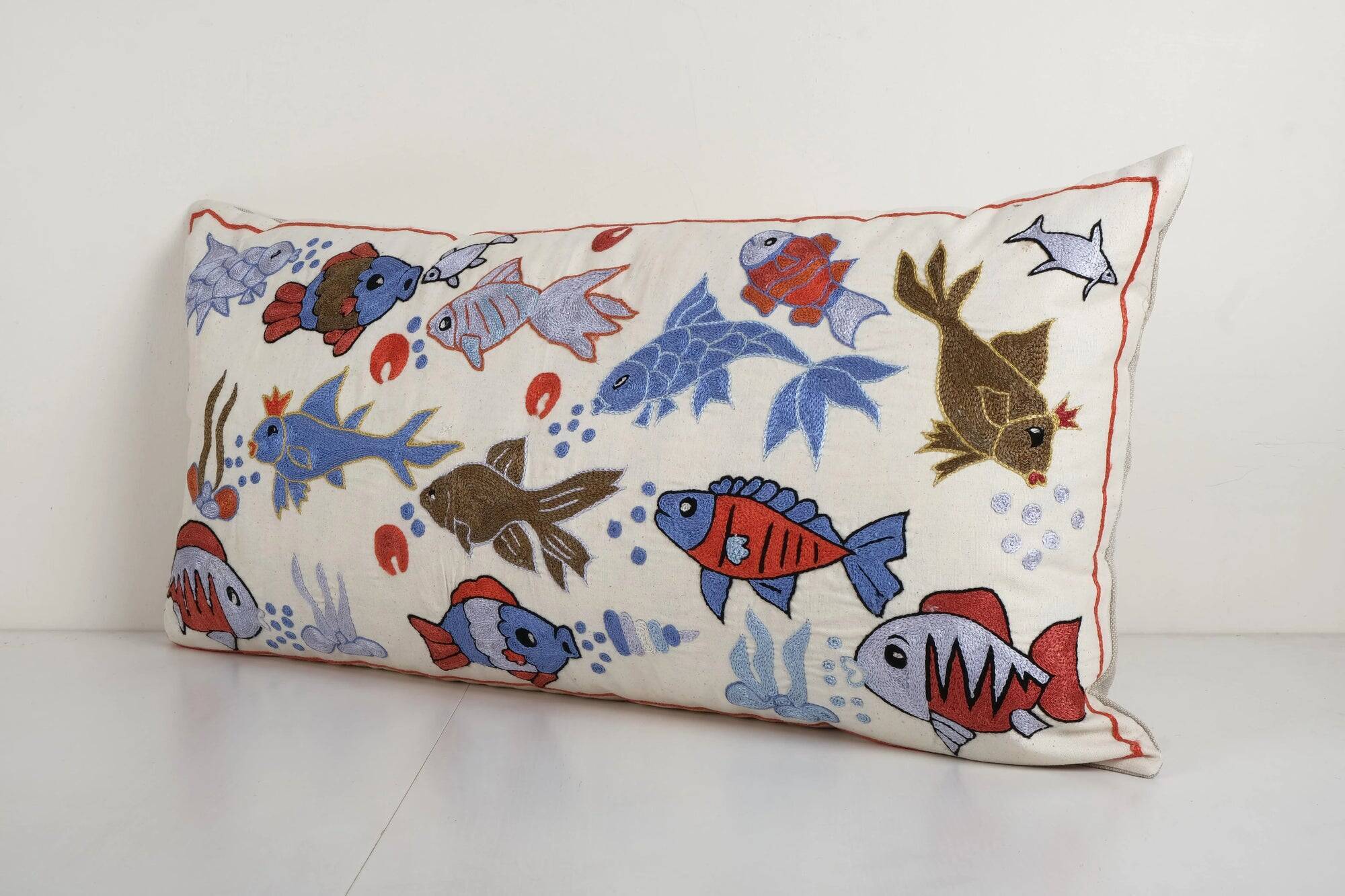 Vintage embroidered cushion cover 46x89 cm