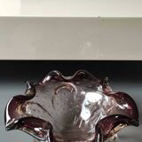 Murano empty pocket "Bullicante" organic floral shape. Plum tones. Diam. 17cm