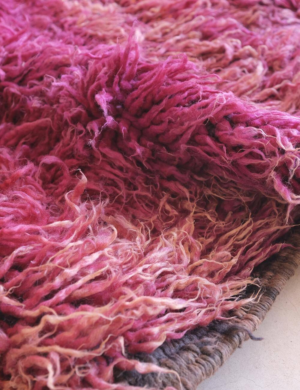 Vintage Berber Rug - 326 x 182 cm