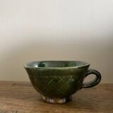 4 glazed earthenware cups