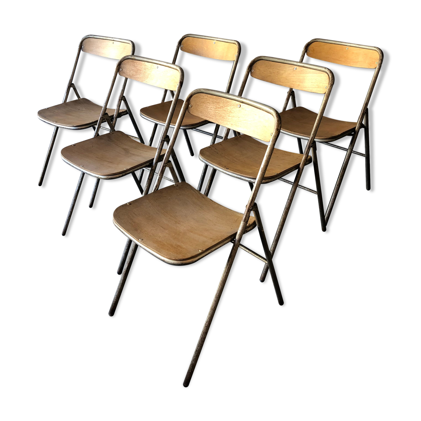 6 vintage folding chairs