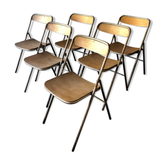 6 vintage folding chairs