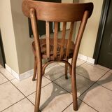 Ancienne chaise bistrot assise cannée