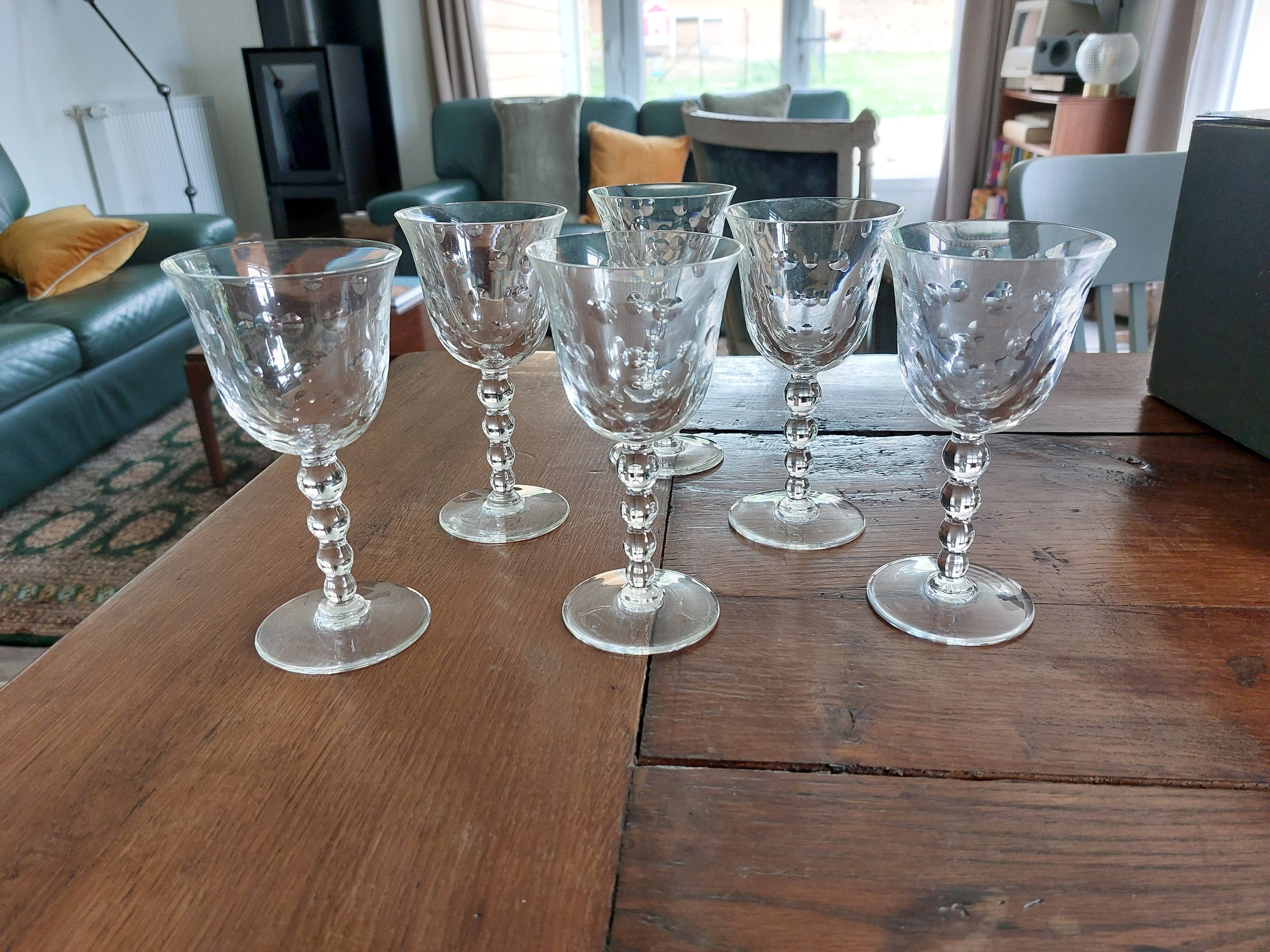 6 Burgundy glasses No. 3 Saint Louis "Bubbles"