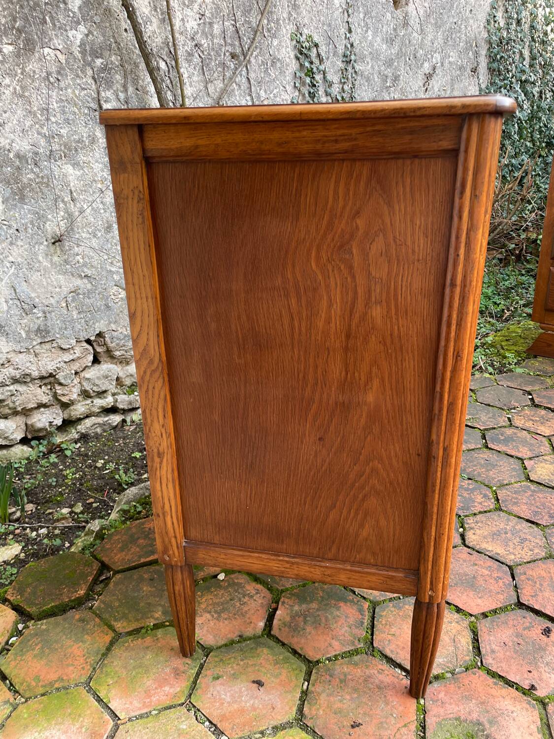 Vintage antique chest of drawers