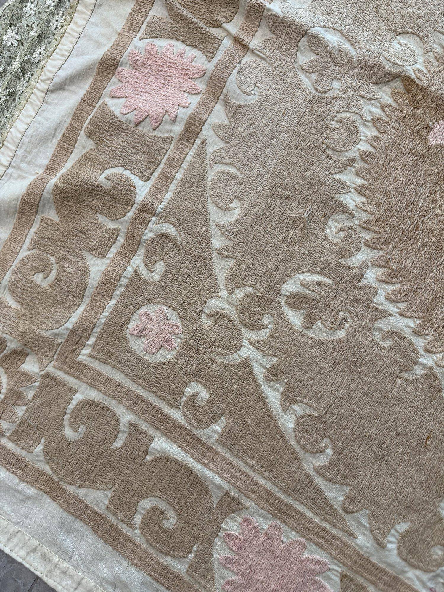 Vintage hand-embroidered tablecloth 130x152 cm