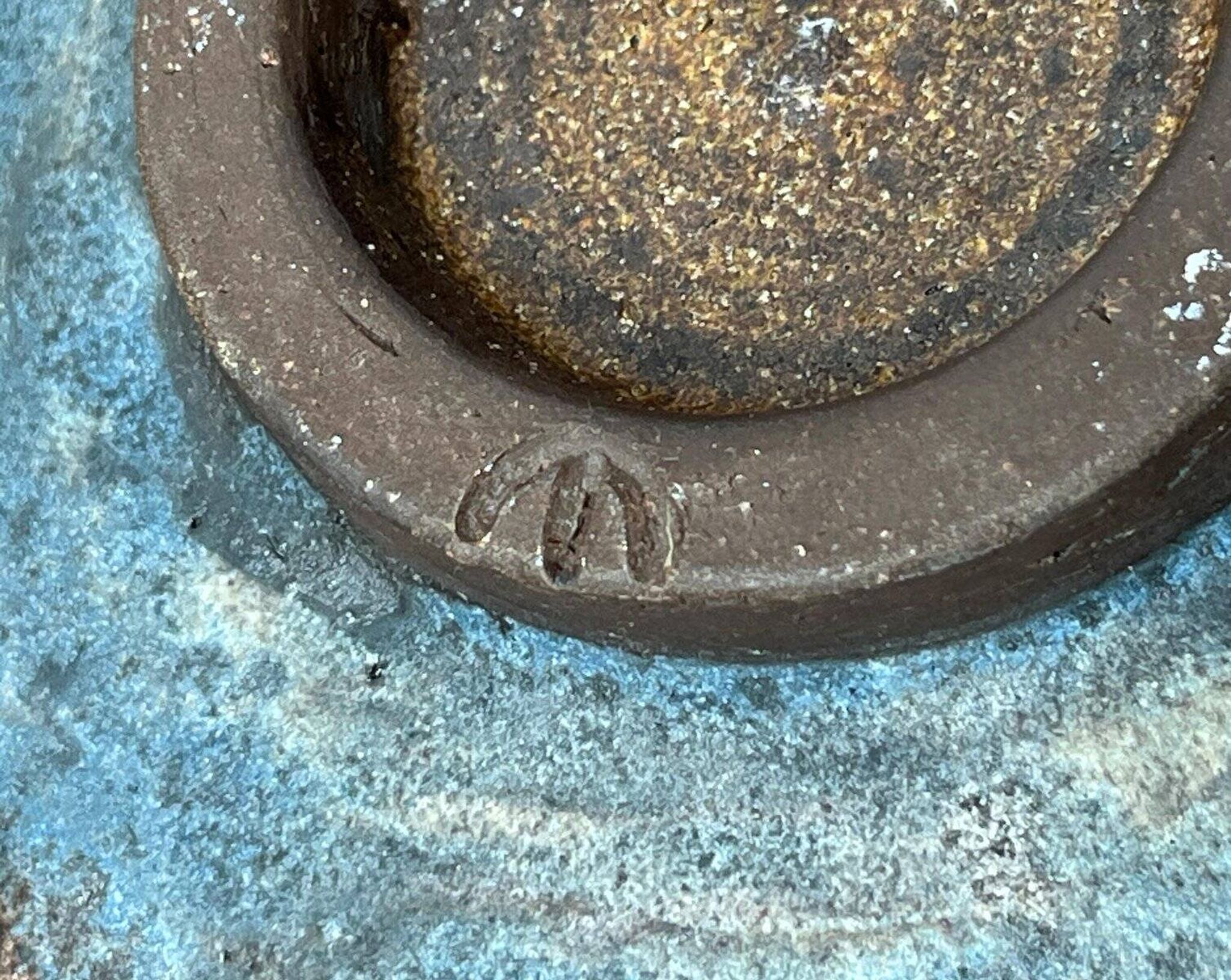 Mid-century German studio pottery bowl by Volker Ellwanger, 1960s.