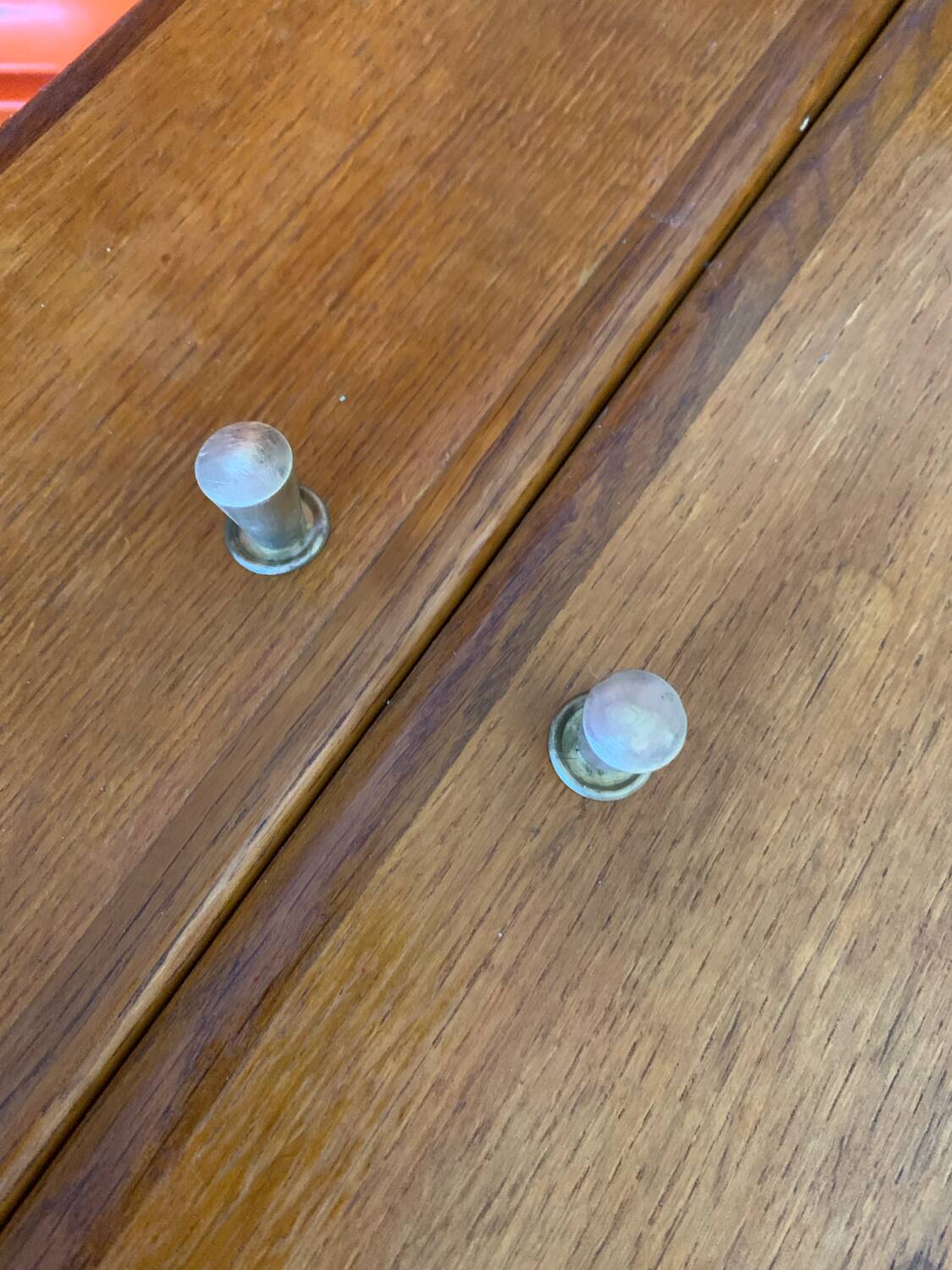 Small worker storage unit