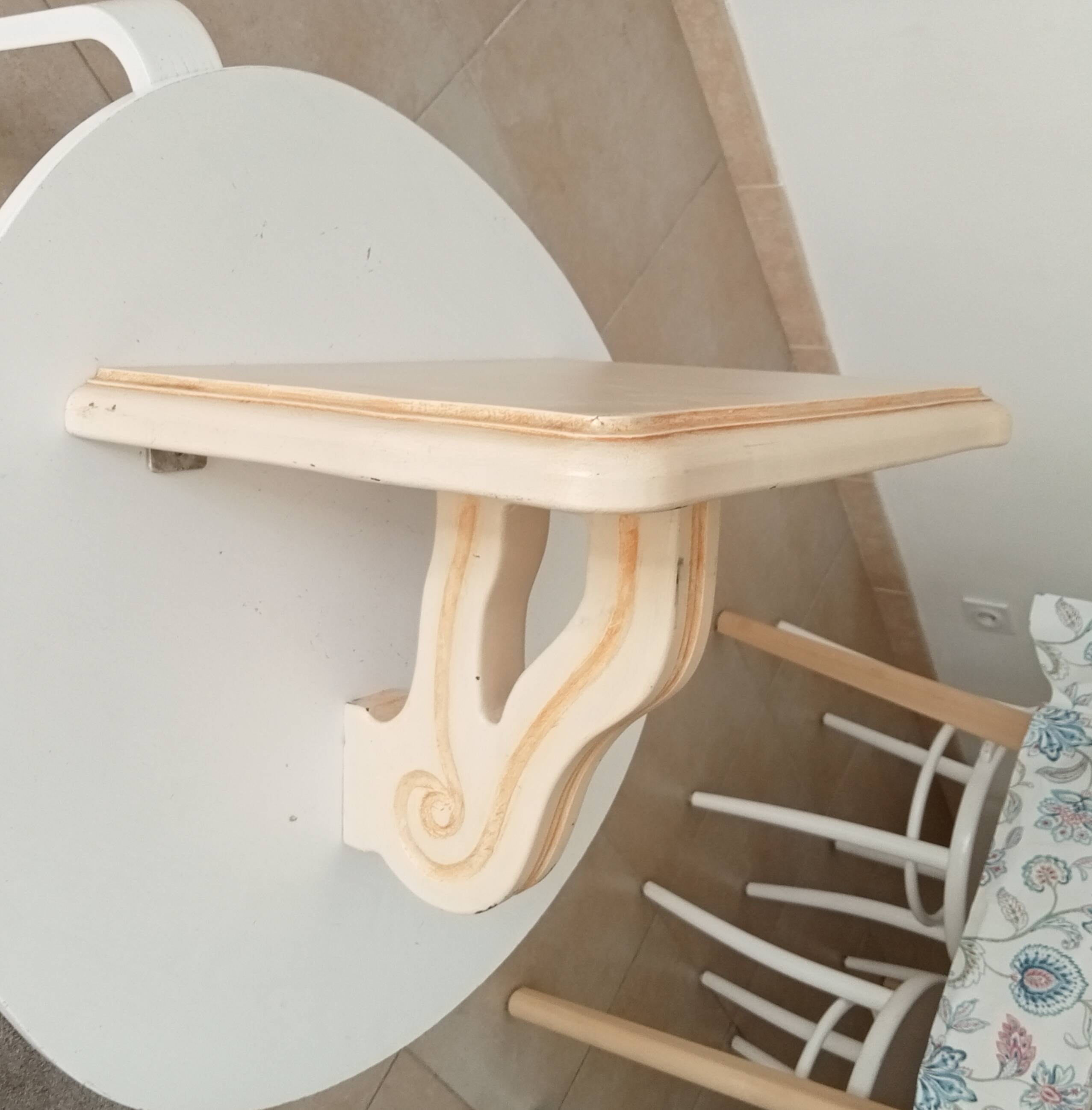 Vintage solid oak wall-mounted console shelf