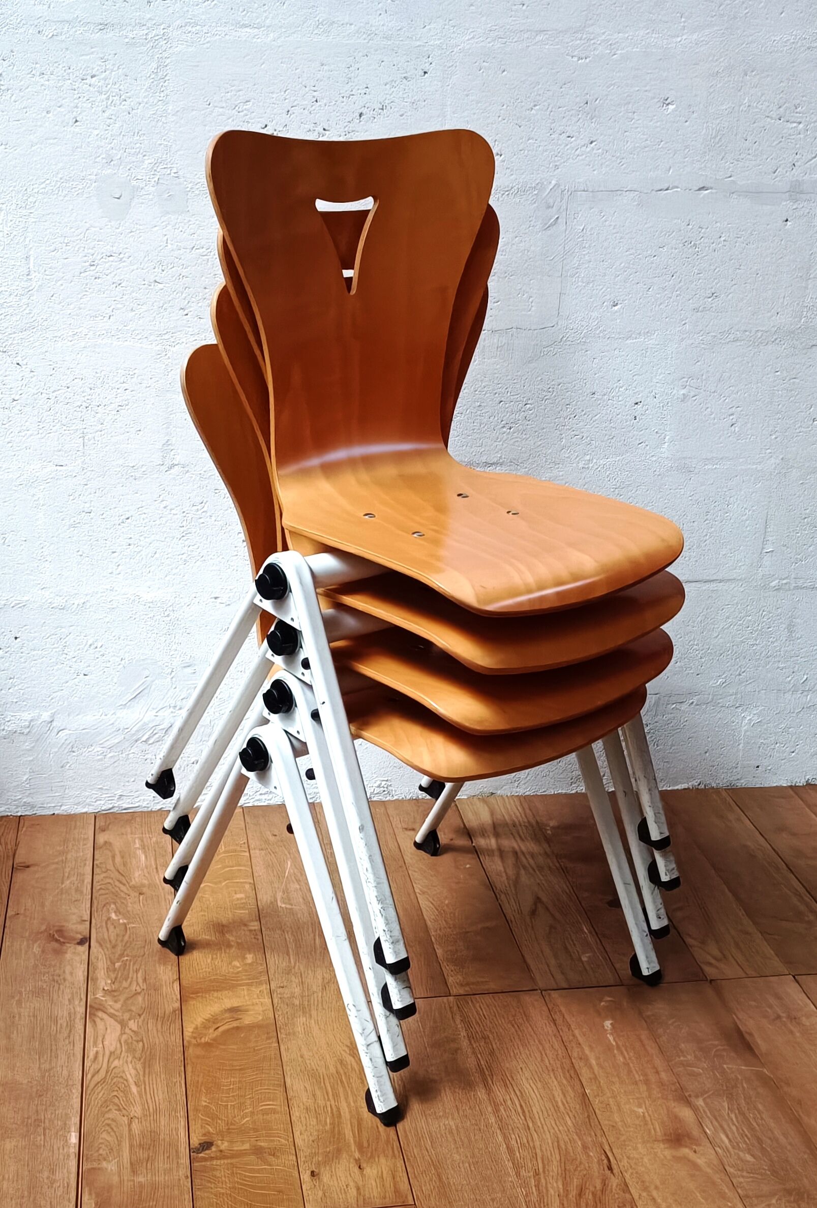 Vintage community chair