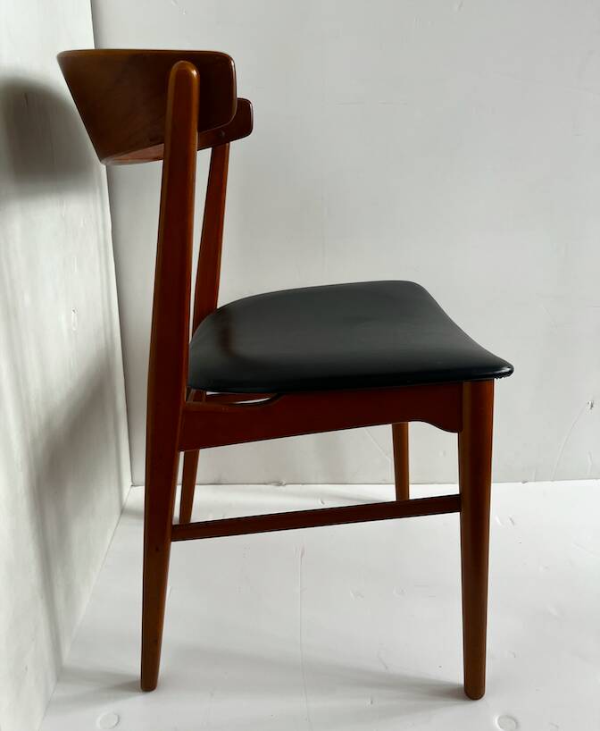 4 chaises Farstrup modèle 206