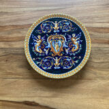 Decorative round dish Gien renaissance model