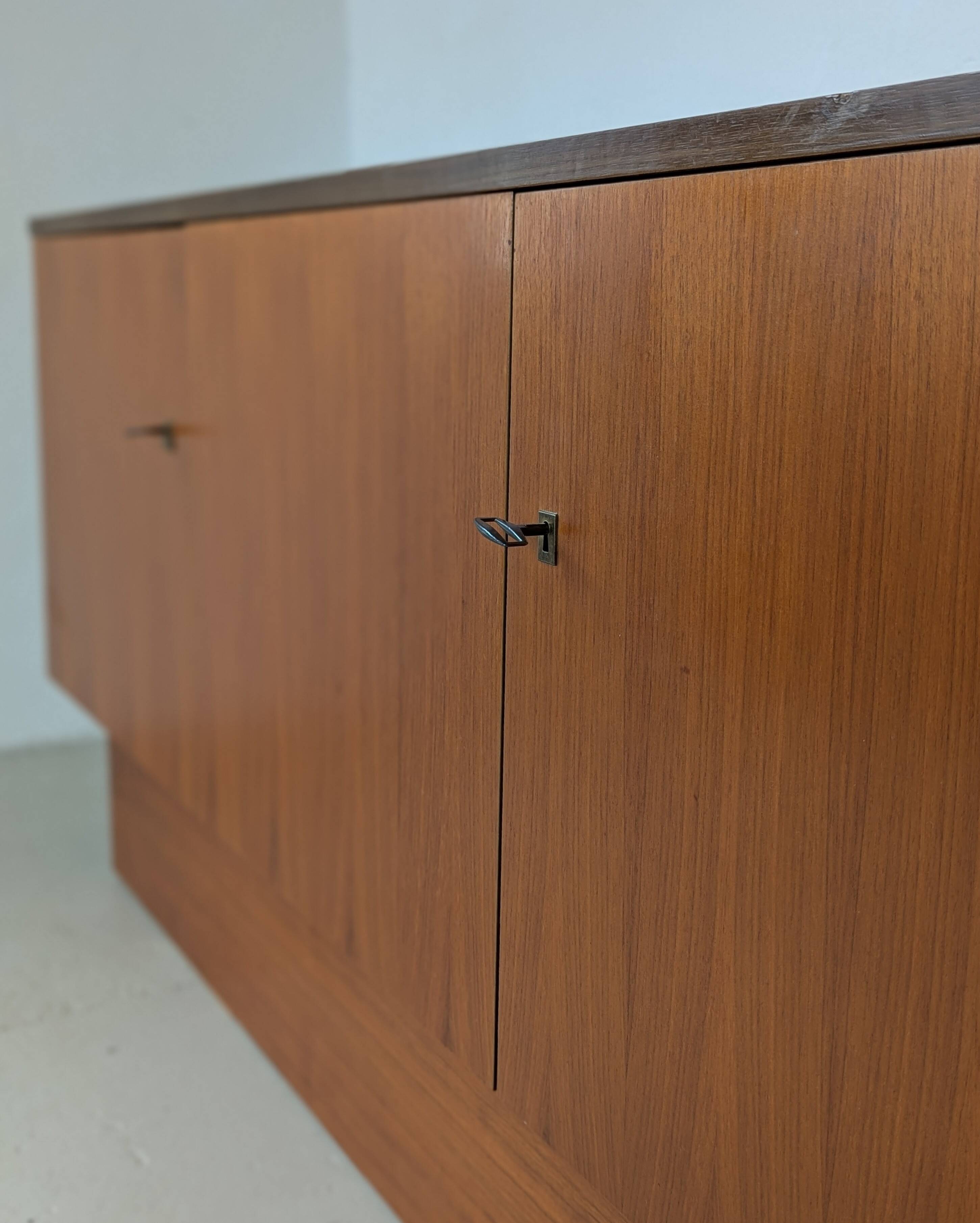 Enfilade vintage années 70