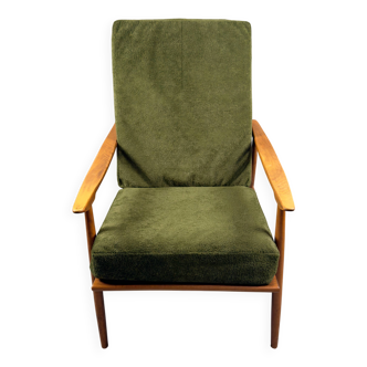 Scandinavian lounge chair – green upholstery, beech wood, vintage