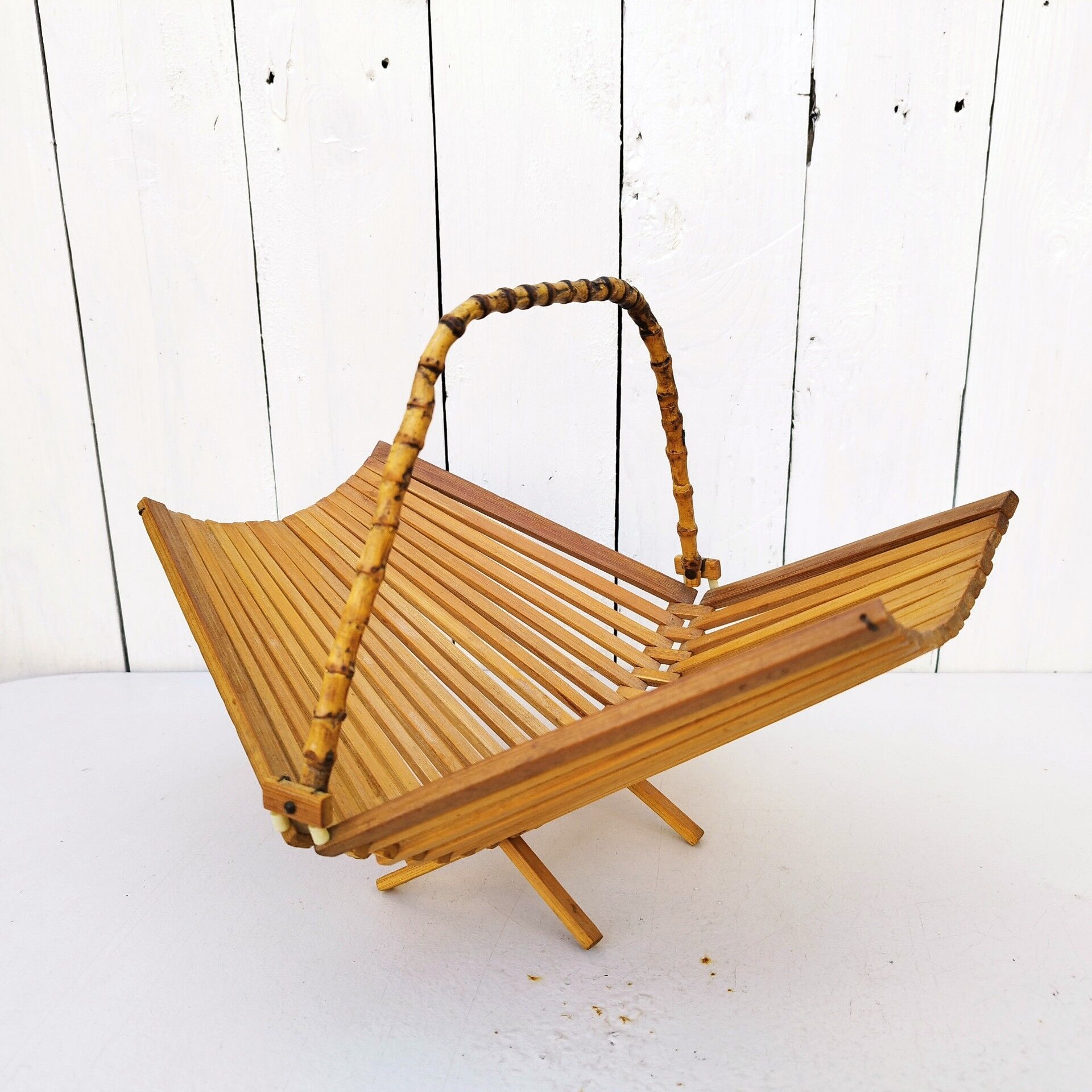 Folding fruit basket wood and vintage bamboo