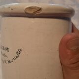 Ancien pot en grés