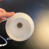 Opaline suspension