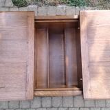 Coffee table, bar.