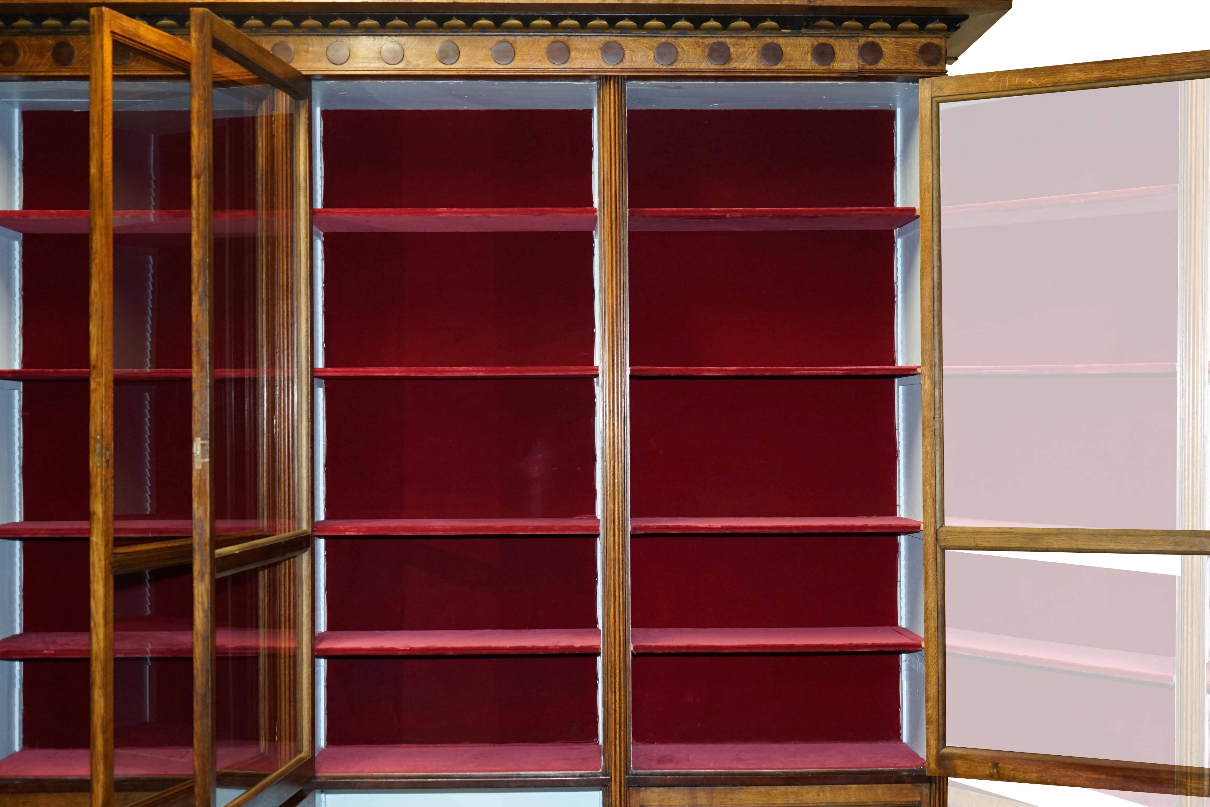 Bibliothèque antique style Samuel Pepys 1666, 2.8x3.9 m, suite victorien