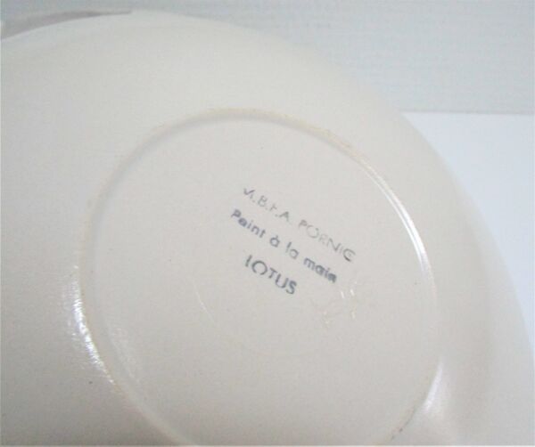 Dix assiettes design Pornic  années 60 modèle ''Lotus