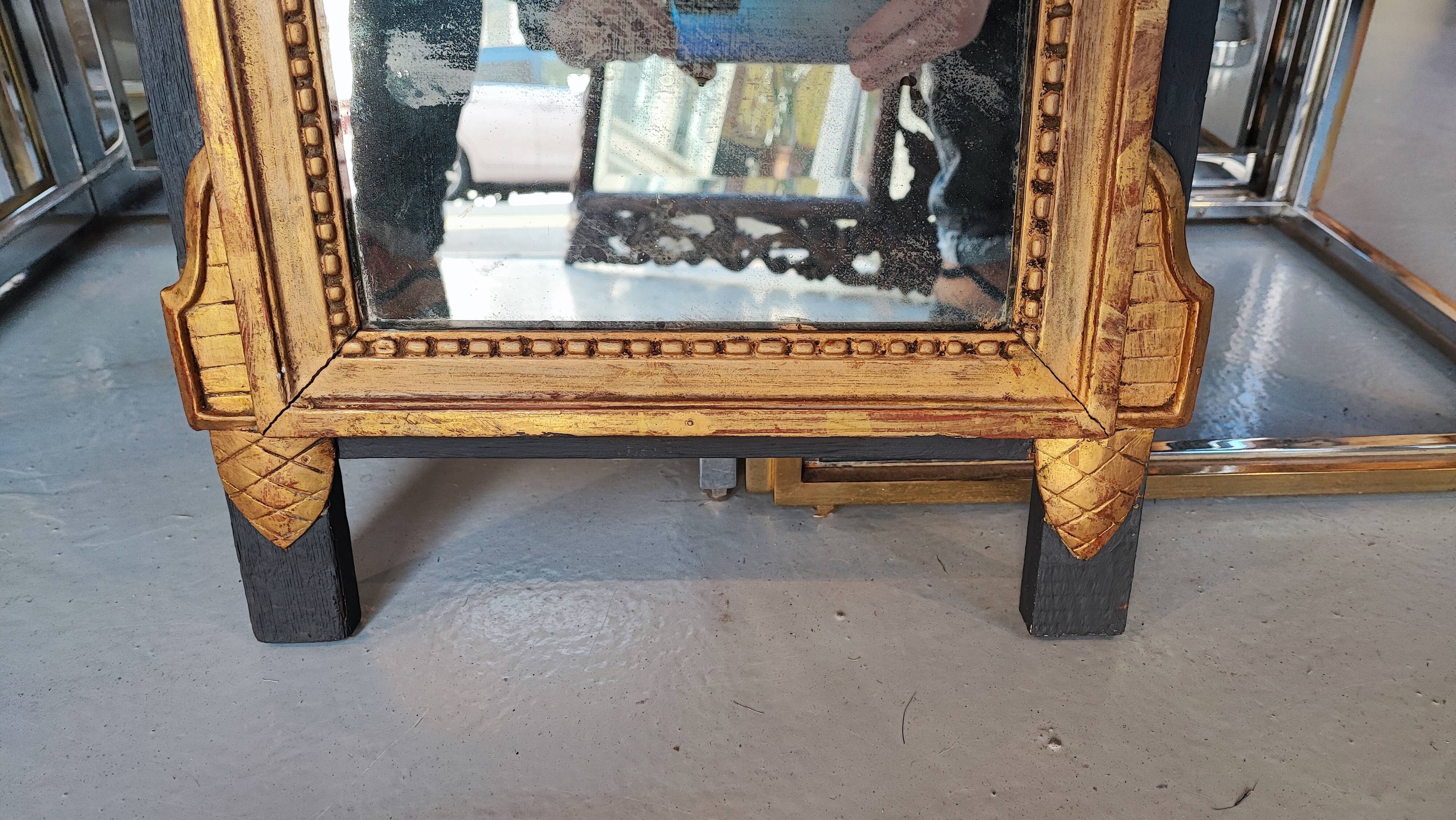Louis XIV mirror in carved gilded wood, 18th century - 75 cm