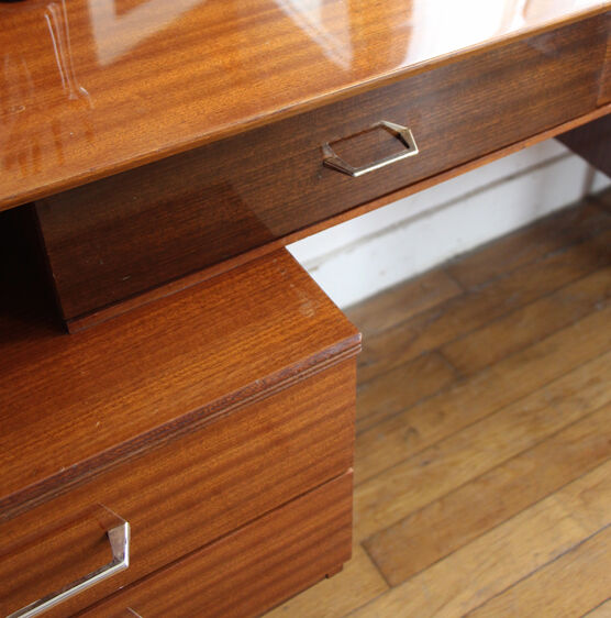 Vintage dressing table
