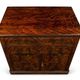 Mahogany chest of drawers