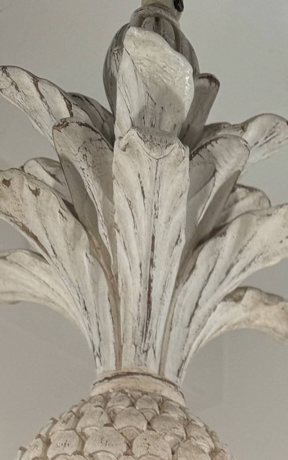 Large Hollywood Regency pineapple chandelier, 1980s