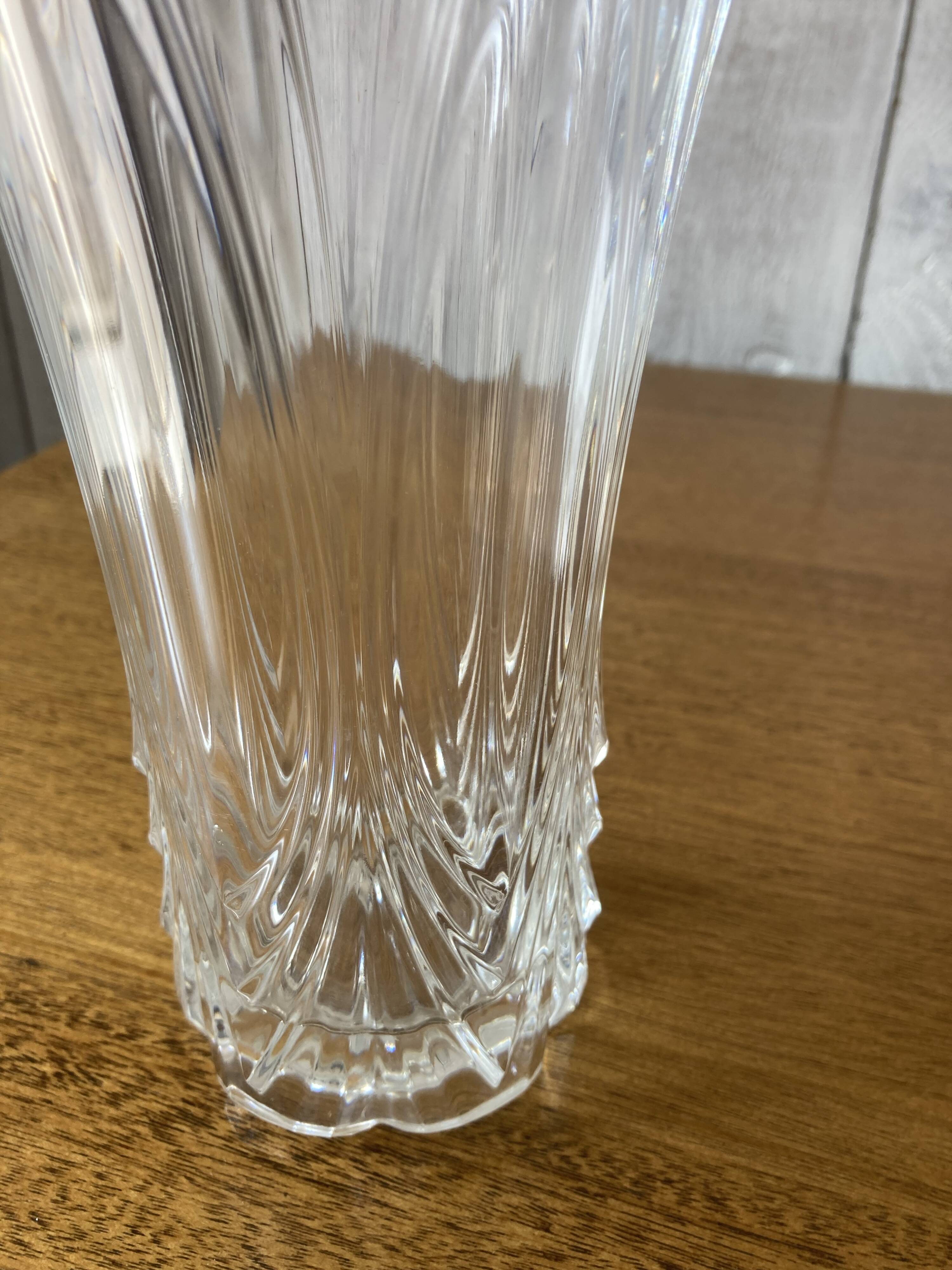 Chiseled crystal vase