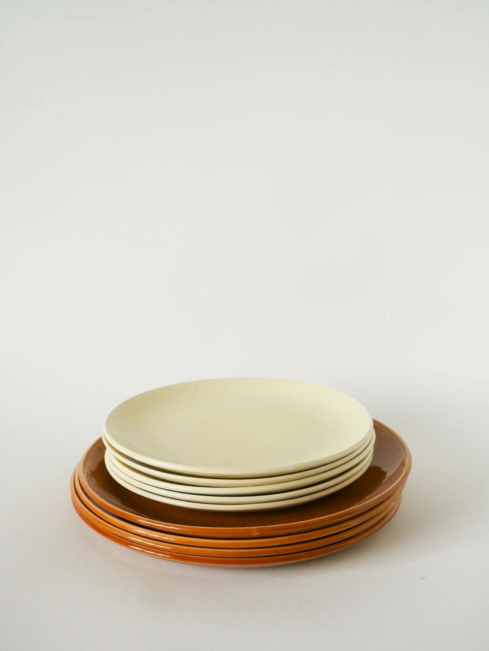 Set of 5 dessert plates, woven effect, butter yellow, Salins, 1950