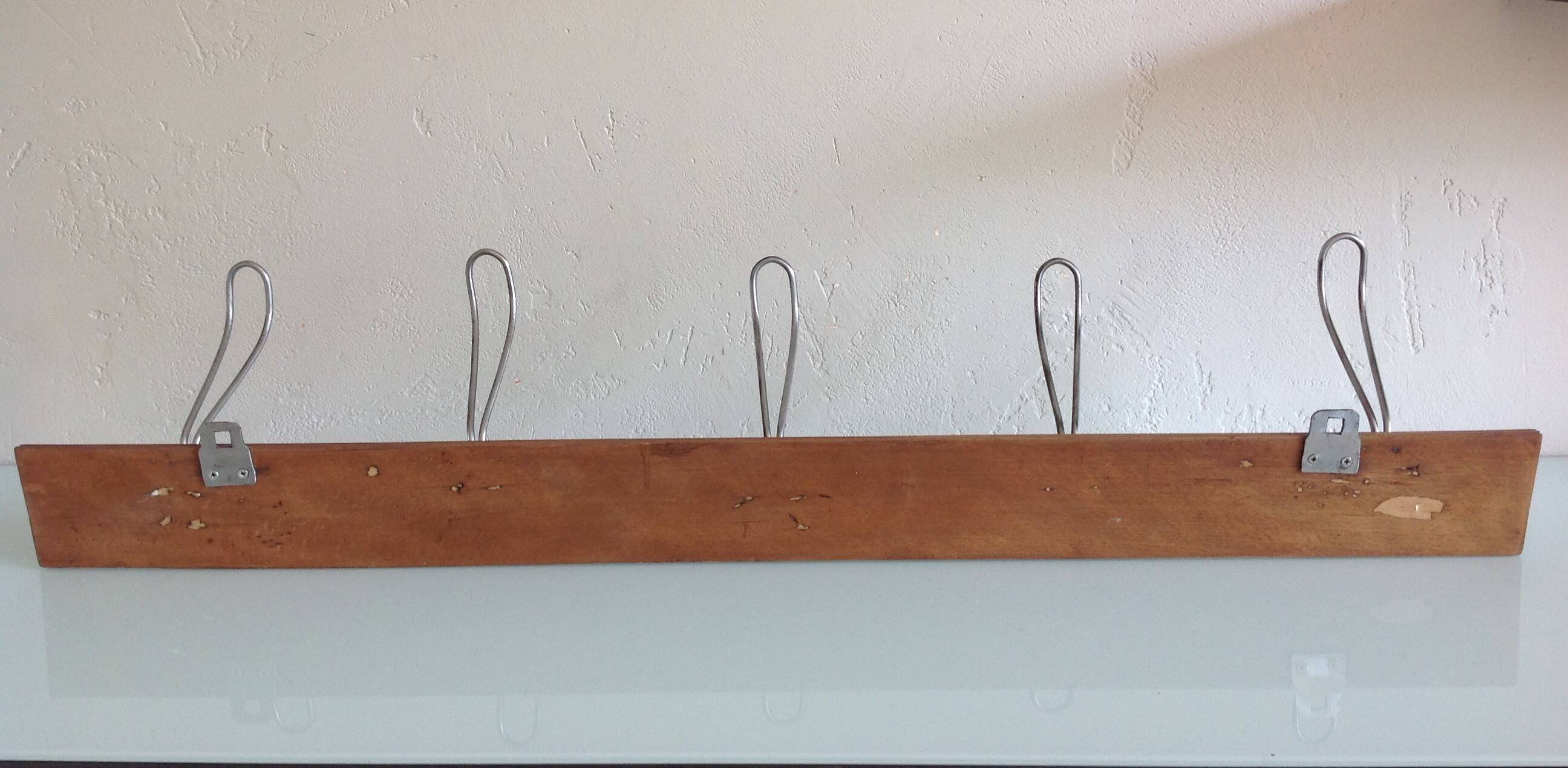 Vintage five-headed wooden coat rack from the 30s/40s